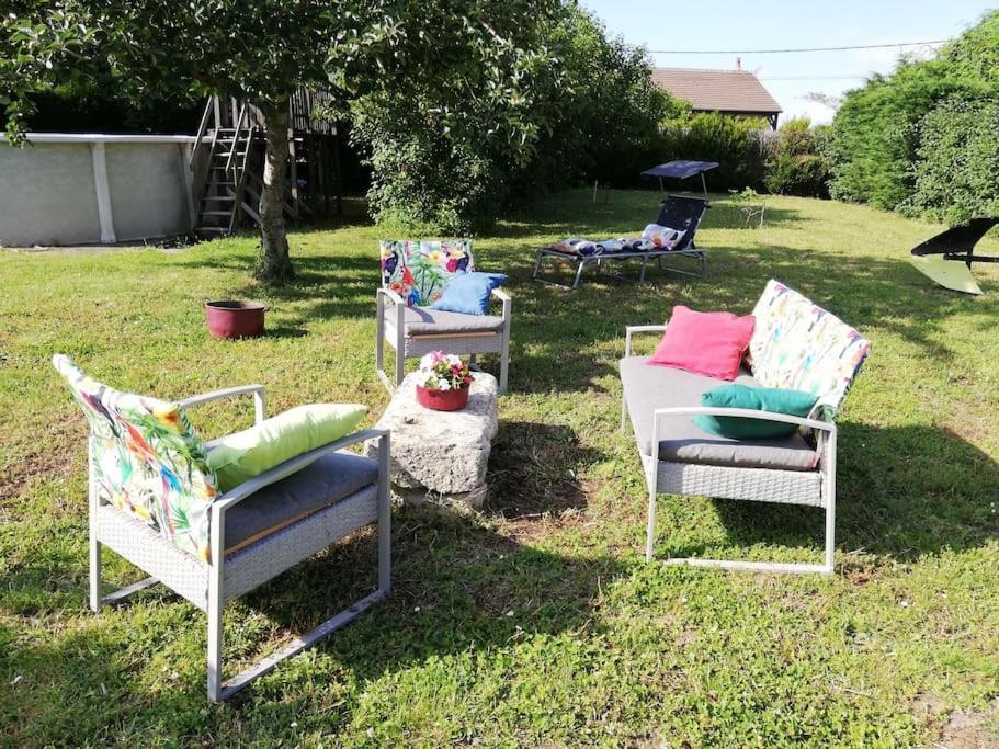 Chambre au calme à la campagne avec piscine idéale étape ou déplacement pro Vaux-sur-Vienne Exterior foto