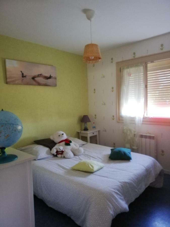 Chambre au calme à la campagne avec piscine idéale étape ou déplacement pro Vaux-sur-Vienne Exterior foto